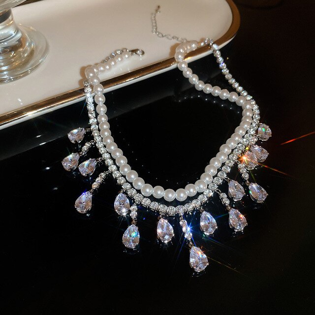 Radiate Elegance and Opulence with the Luxury Pearl Tassel Crystal Necklace: A Timeless Statement of Sophistication