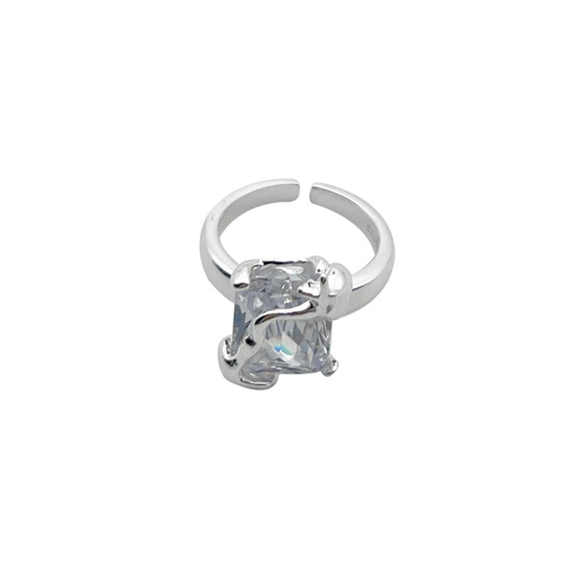Embrace Modern Elegance with the Square Zircon Ring: A Sparkling Expression of Style