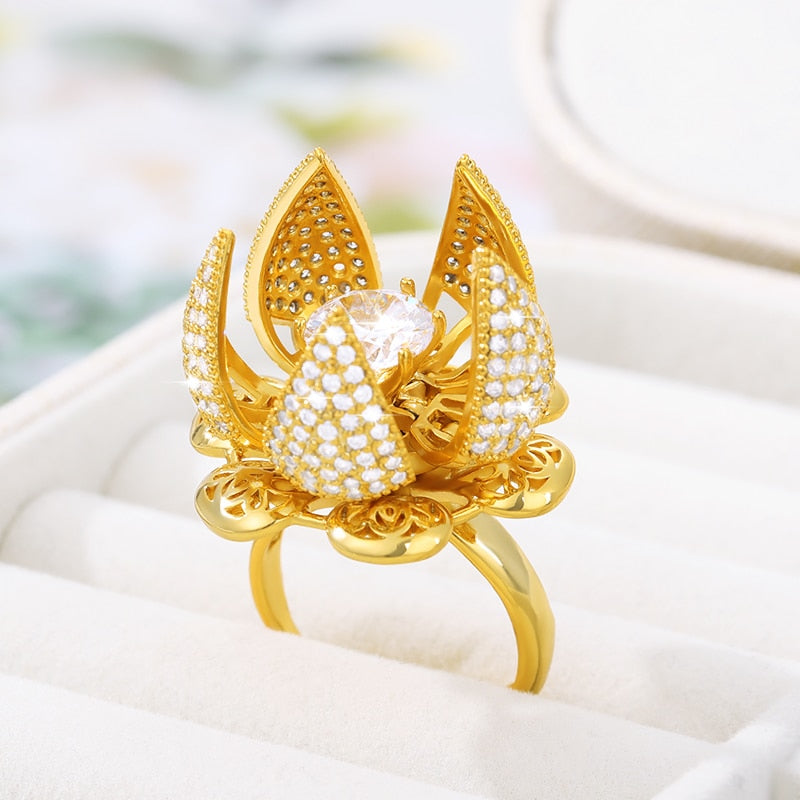 Adorn Your Fingers with the Beauty of Garland Flowers Rings